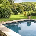 Gorgeous Home In Sarrazac Casa vacanze