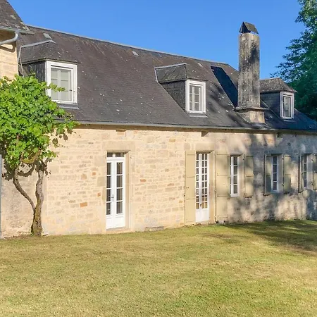 Amazing In Sarrazac With Wifi Cressensac-Sarrazac