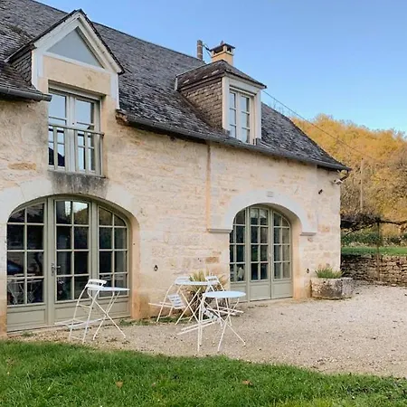 Дом отдыха Amazing In Sarrazac With Wifi