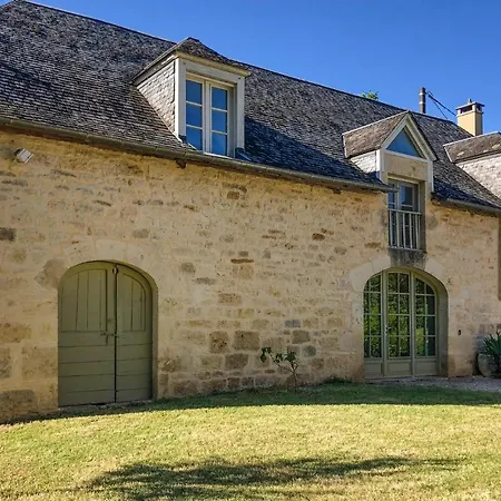 Amazing In Sarrazac With Wifi * Cressensac-Sarrazac